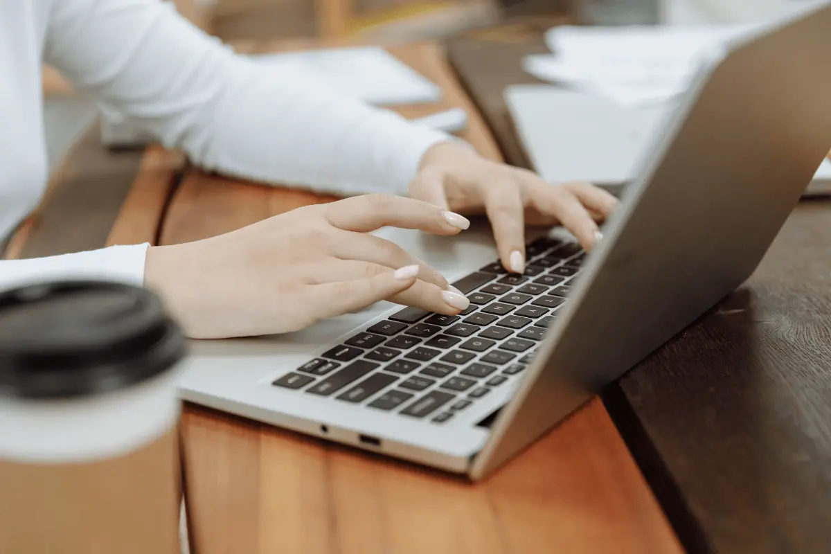 Finding the right SEO tool for women entrepreneurs – laptop workspace